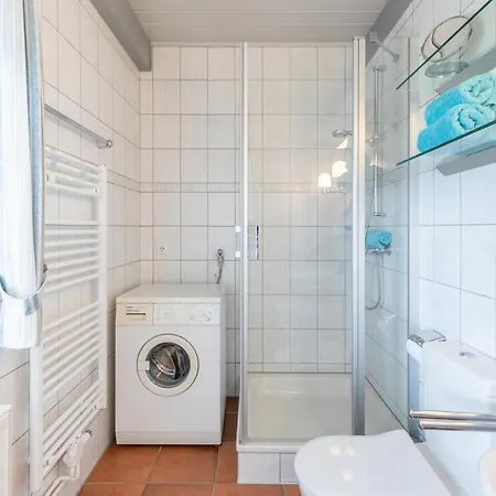 アパート Frisia - 3 *